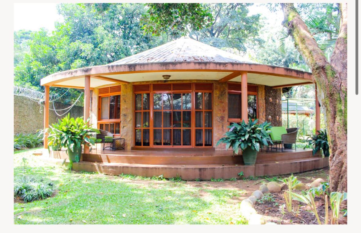Country Lake Resort Garuga Entebbe Eksteriør billede
