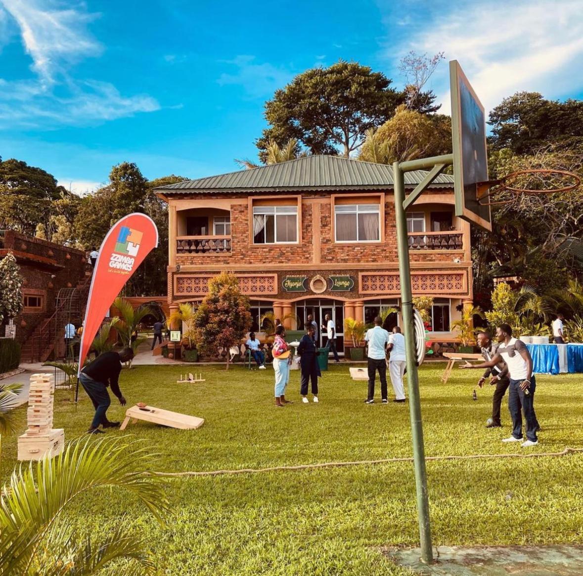 Country Lake Resort Garuga Entebbe Eksteriør billede